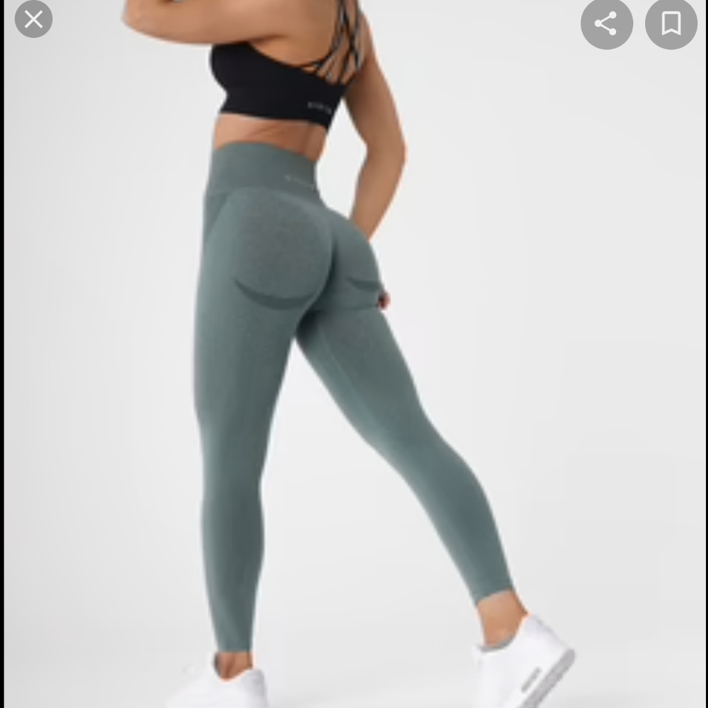Forest Green NVGTN Contour Leggings